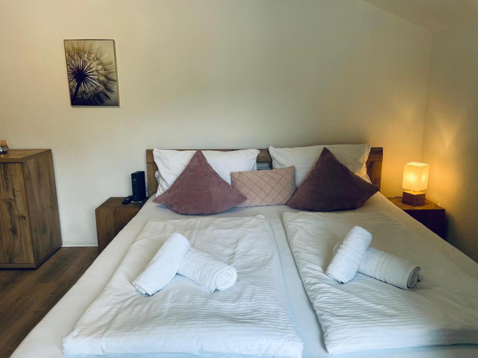 Kleines Nest Mit Bergblick Apartment Unterwoessen Exterior photo